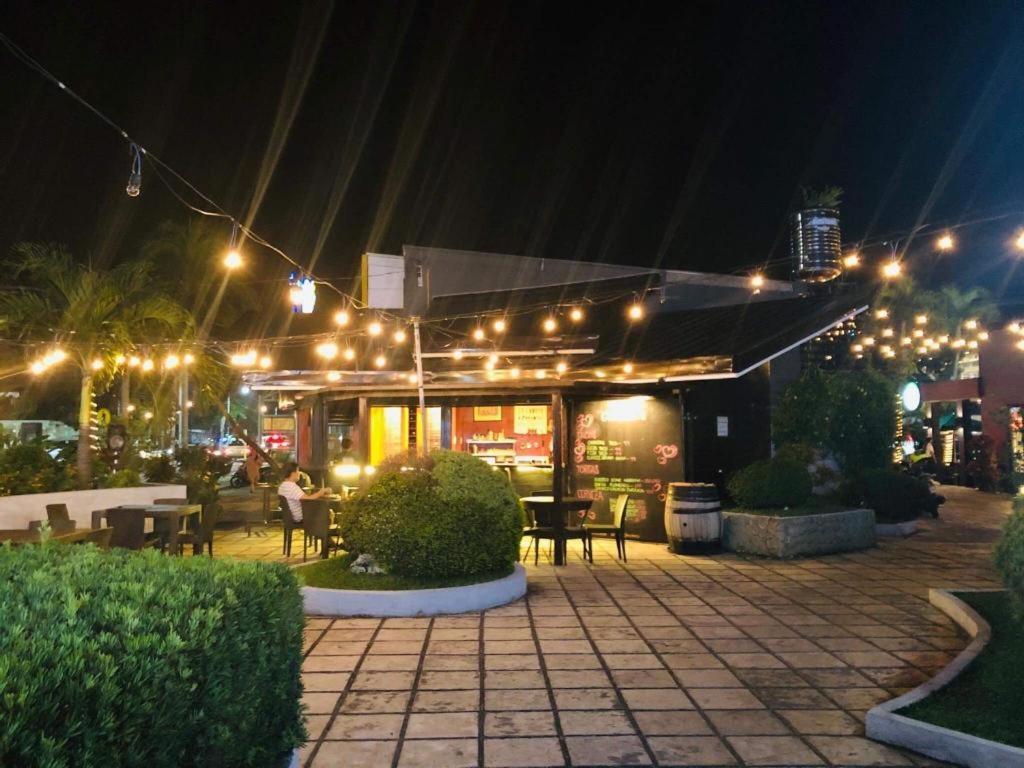 Citi Garden Suites Naga  Exterior photo